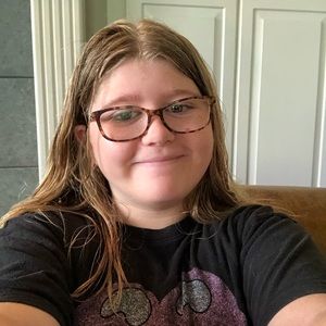 Meet your Posher, Tori